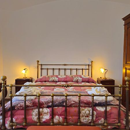 Vila Casale Di Lusso Panoramico Lettere Exteriér fotografie
