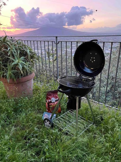 Vila Casale Di Lusso Panoramico Lettere Exteriér fotografie